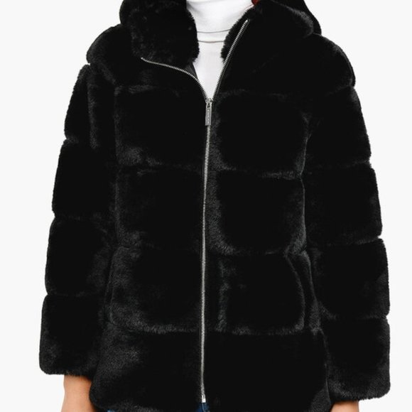 Zara Jackets & Blazers - NWT Zara black faux fur bomber jacket w/ high collar size medium
